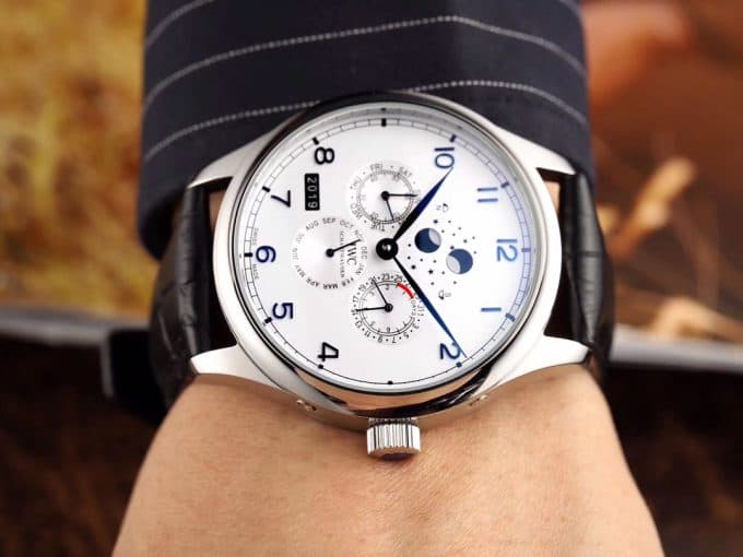大人気新作IWC ポルトギーゼ コピーシリーズ メンズ 自動巻き3色 - 画像 (6)