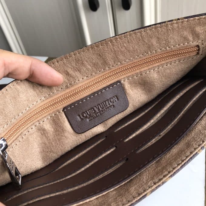 ルイヴィトンバッグコピー 2021新品注目度NO.1 Louis Vuitton メンズ セカンドバッグ - 画像 (9)