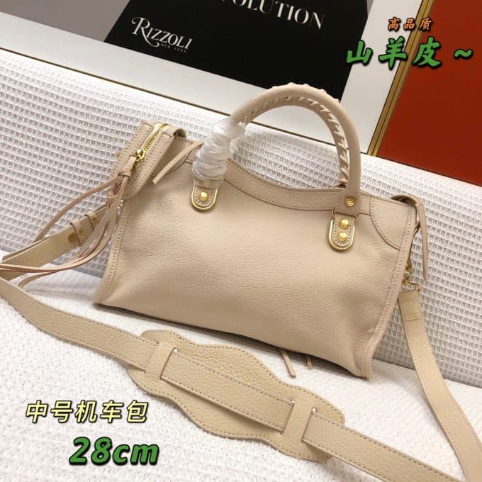 人気高級バレンシアガバッグコピー 2022新品注目度NO.1 BALENCIAGAレディース ハンドバッグ - 画像 (3)