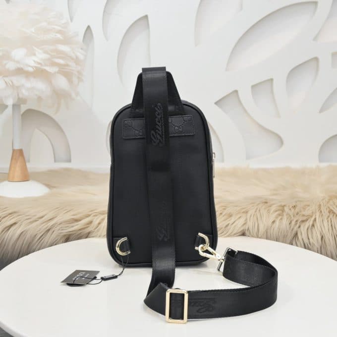 グッチバッグコピー 2021新品注目度NO.1 GUCCI メンズ ボディバッグ - 画像 (3)