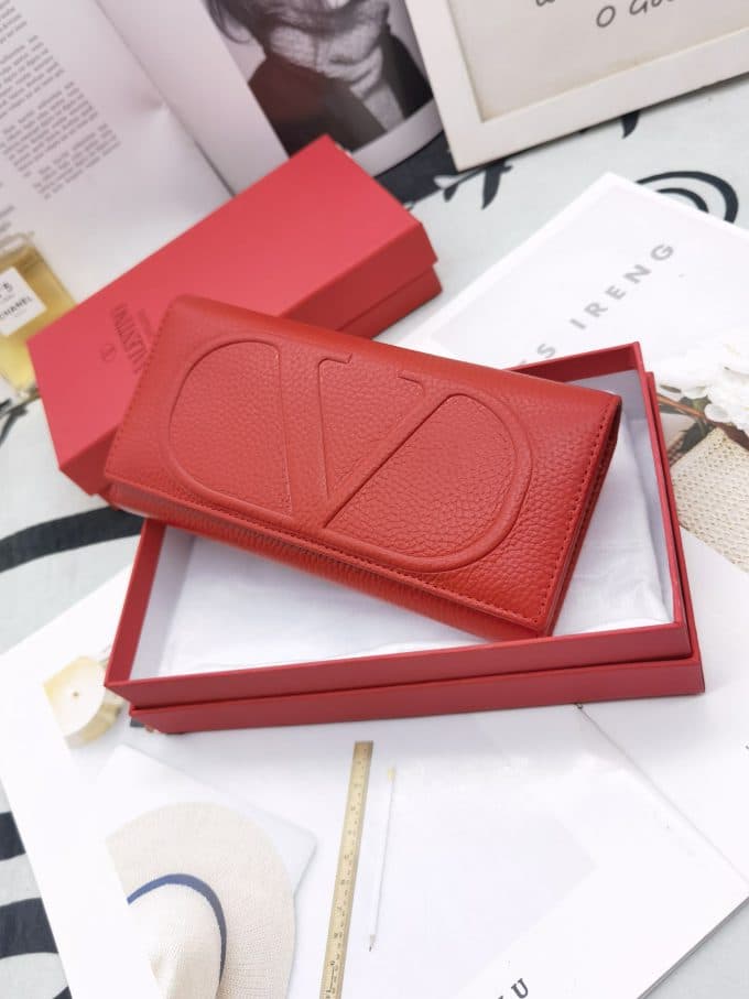ヴァレンティノ財布コピー 2021新品注目度NO.1 Valentino レディース 長財布