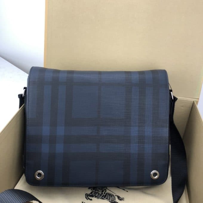 バーバリーバッグコピー 定番人気2021新品 BURBERRY メンズ ショルダーバッグ