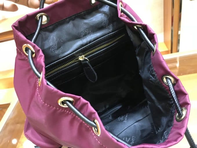 2019秋冬新作☆超売れ筋バーバリー(BURBERRY)☆レディース バックパックコピー☆特別価格にて販売!!今一番流行っている人気アイテム!! - 画像 (8)