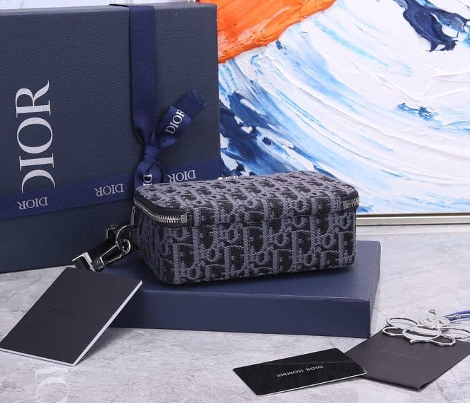 ディオールバッグコピー 定番人気2021新品 Dior メンズ ショルダーバッグ - 画像 (4)