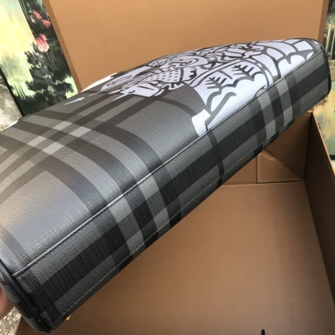 バーバリーバッグコピー 2021新品注目度NO.1 BURBERRY メンズ ブリーフケース - 画像 (8)