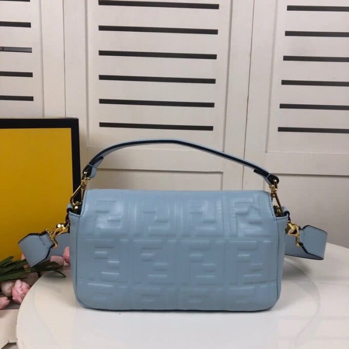 フェンディバッグコピー 2022新品注目度NO.1 FENDI レディース ショルダーバッグ - 画像 (3)