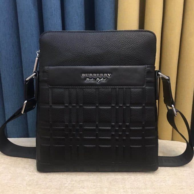 バーバリーバッグコピー 定番人気2021新品 BURBERRY メンズ ショルダーバッグ