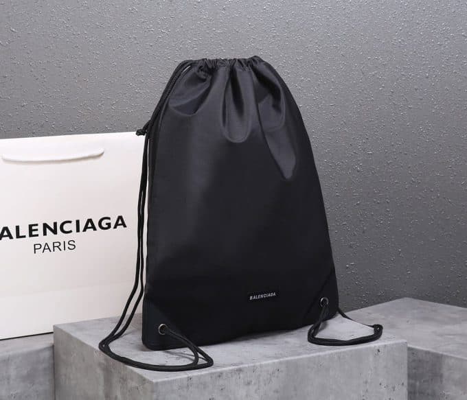 バレンシアガバッグコピー 2021新品注目度NO.1 BALENCIAGA メンズ バックパック - 画像 (3)
