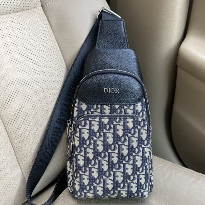 ディオールバッグコピー 定番人気2021新品 Dior メンズ ボディバッグ