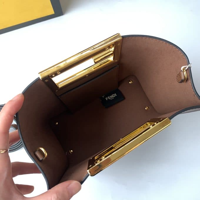 フェンディバッグコピー 2022新品注目度NO.1 FENDI レディース ショルダーバッグ - 画像 (6)