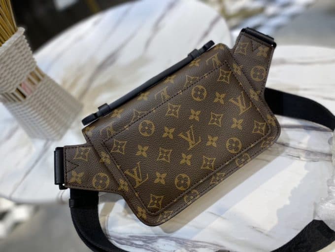 人気高級ルイヴィトンバッグコピー 定番人気2021新品 Louis Vuitton メンズ ショルダーバッグ - 画像 (4)