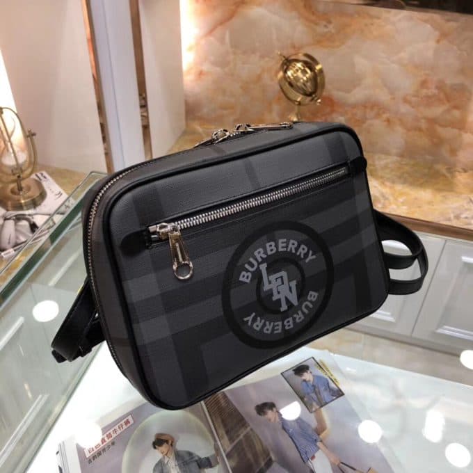 バーバリーバッグコピー 2021新品注目度NO.1 BURBERRY メンズ ショルダーバッグ - 画像 (2)