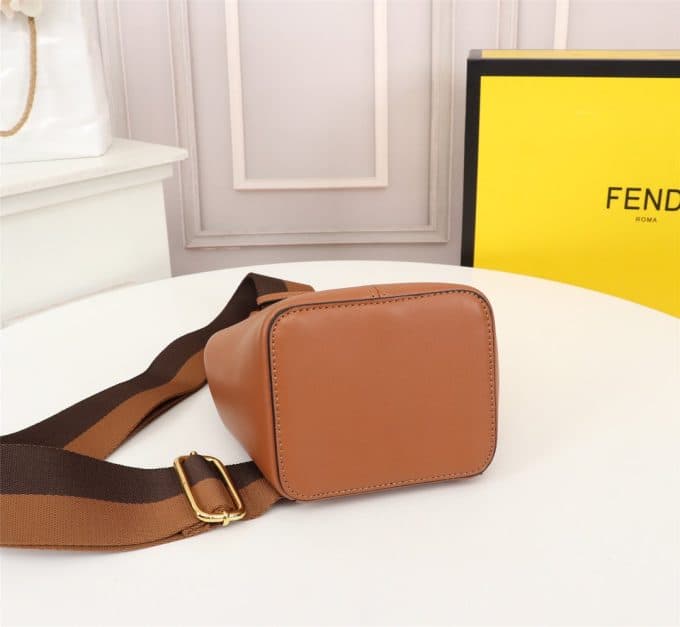 フェンディバッグコピー 大人気2021新品 FENDI 男女兼用 ボディバッグ - 画像 (7)