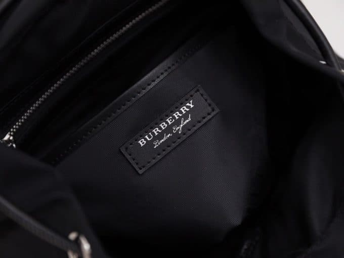 バーバリーバッグコピー 2021新品注目度NO.1 BURBERRY 男女兼用 バックパック - 画像 (8)