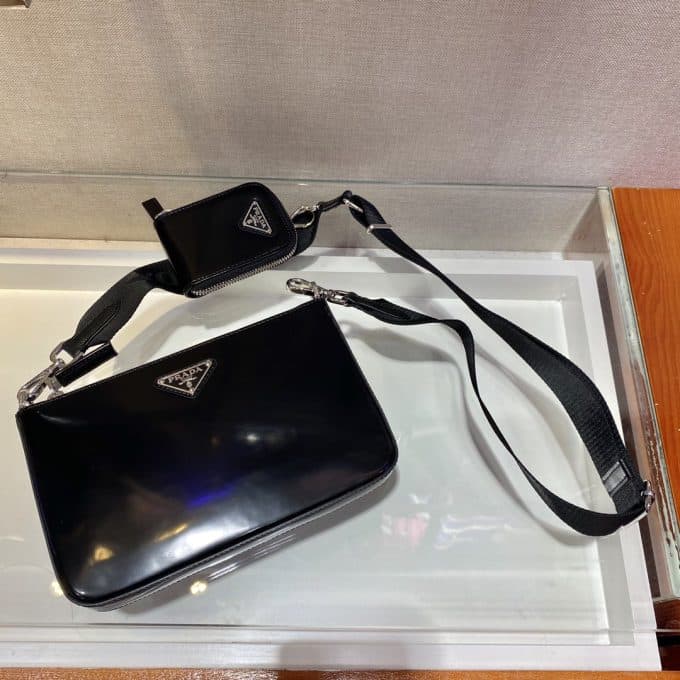 プラダバッグコピー 定番人気2021新品 PRADA メンズ ショルダーバッグ