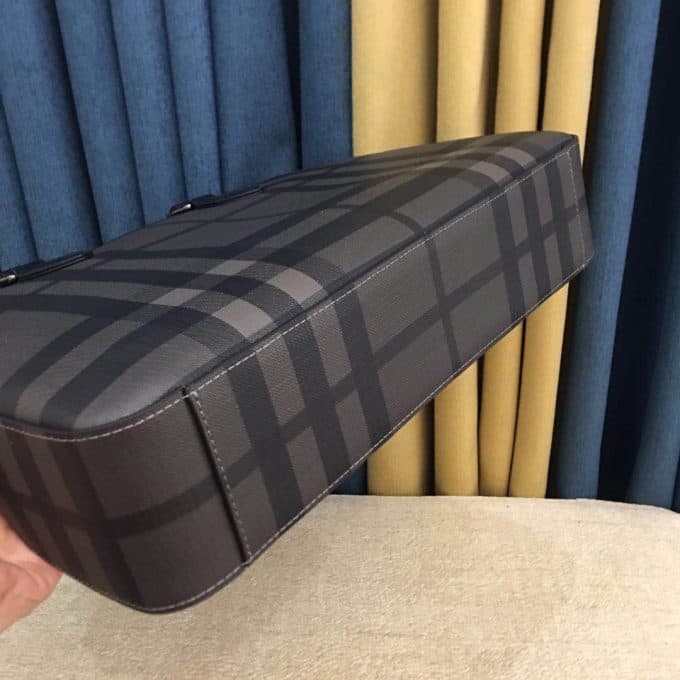 バーバリーバッグコピー 2021新品注目度NO.1 BURBERRY メンズ ブリーフケース - 画像 (5)