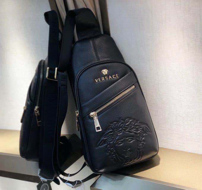 ヴェルサーチェバッグコピー 定番人気2021新品 VERSACE 男女兼用 ボディバッグ