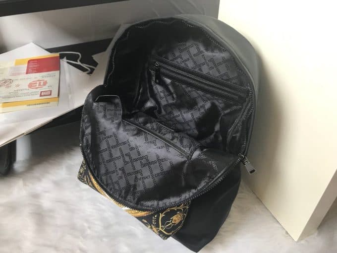 ヴェルサーチェバッグコピー 2021新品注目度NO.1 VERSACE メンズ バックパック - 画像 (9)
