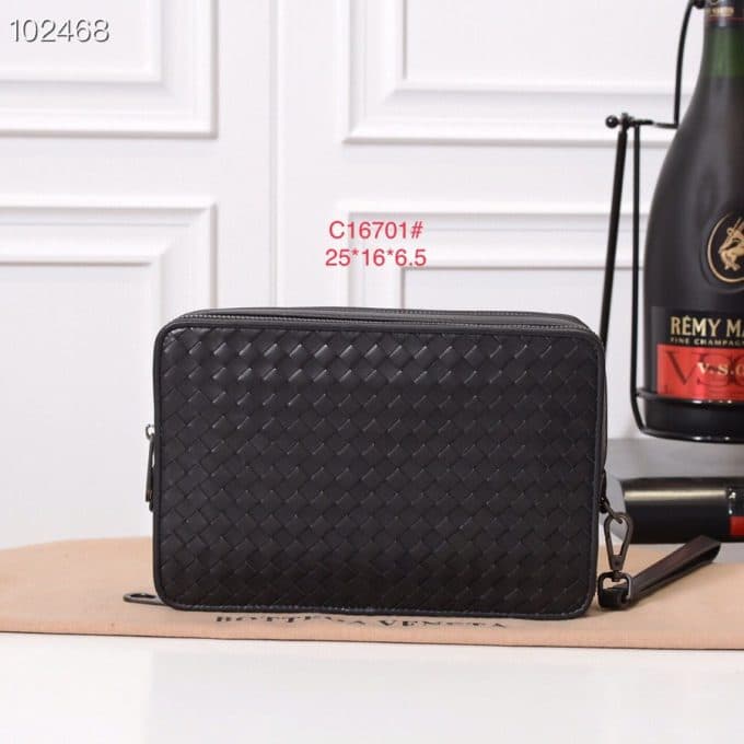ボッテガヴェネタバッグコピー 大人気2021新品 Bottega Veneta メンズ セカンドバッグ