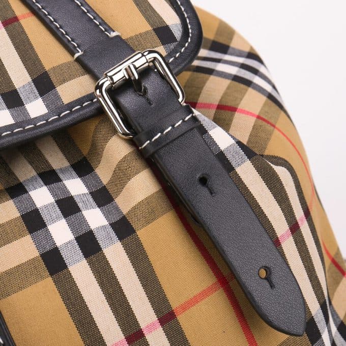 バーバリーバッグコピー 定番人気2021新品 BURBERRY 男女兼用 バックパック - 画像 (7)