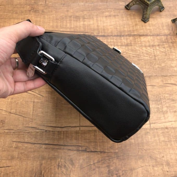 ルイヴィトンバッグコピー 2021新品注目度NO.1 Louis Vuitton メンズ ショルダーバッグ - 画像 (9)