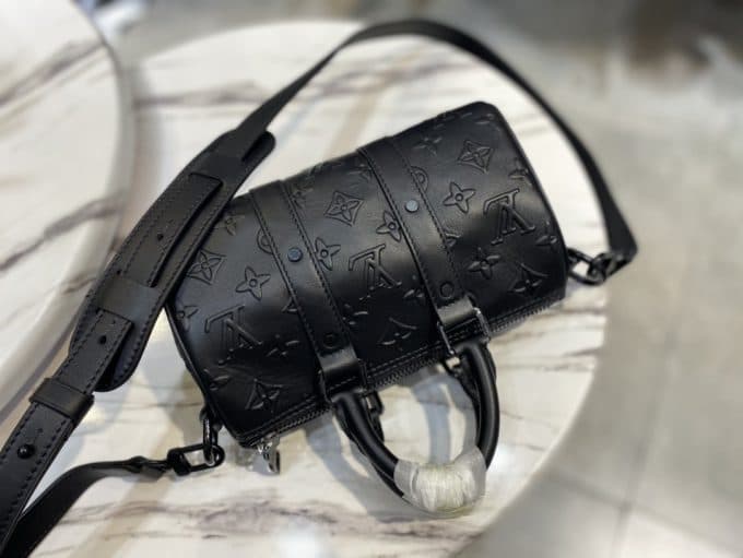 人気高級 ルイヴィトンバッグコピー 2021新品注目度NO.1 Louis Vuitton メンズ ハンドバッグ - 画像 (3)