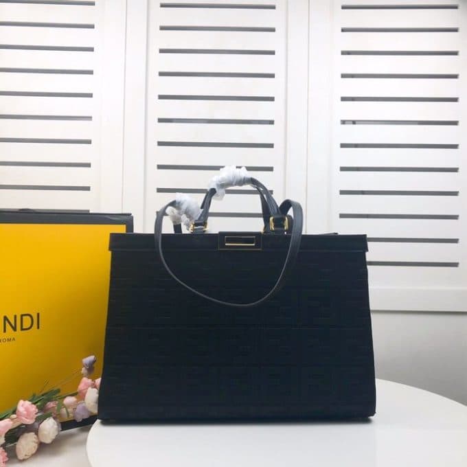 フェンディバッグコピー 2022新品注目度NO.1 FENDI レディース トートバッグ