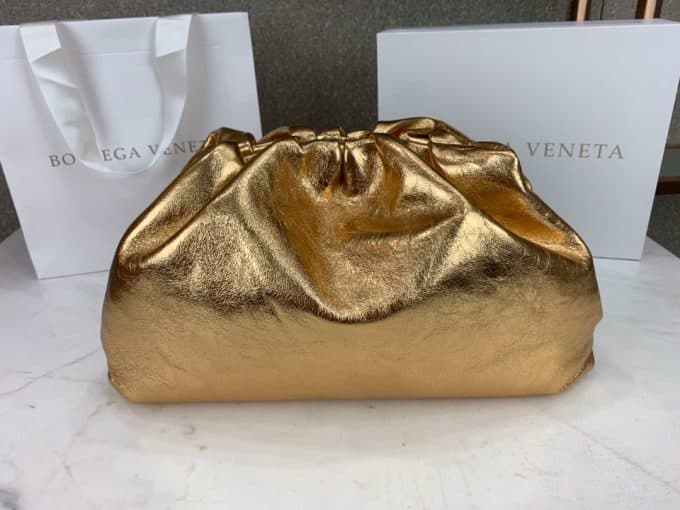 2019人気新作ボッテガヴェネタ(Bottega Veneta)☆レディースセカンドバッグコピー☆どんなアイテムとも相性がいい！絶賛発売中！！ - 画像 (4)