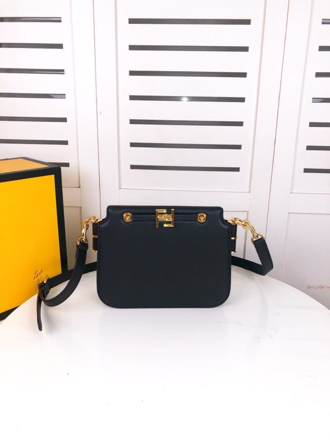 フェンディバッグコピー 定番人気2022新品 FENDI レディース ショルダーバッグ