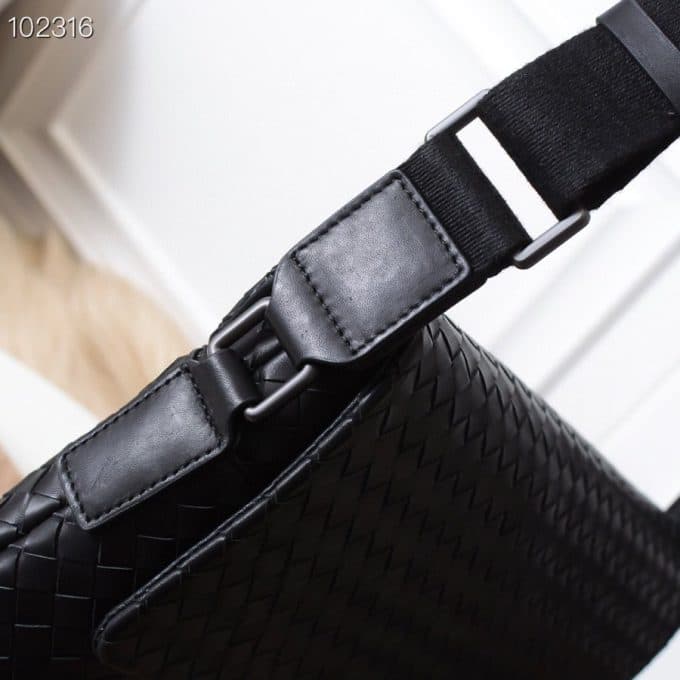 ボッテガヴェネタバッグコピー 大人気2021新品 Bottega Veneta メンズ ショルダーバッグ - 画像 (8)