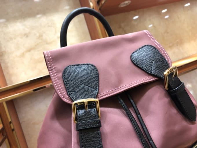2019秋冬新作☆超売れ筋バーバリー(BURBERRY)☆レディース バックパックコピー☆特別価格にて販売!!今一番流行っている人気アイテム!! - 画像 (4)