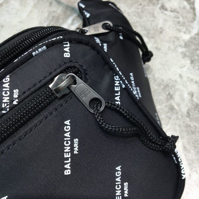 高品質 バレンシアガバッグコピー 大人気2021新品 BALENCIAGA 男女兼用 ボディバッグ - 画像 (3)