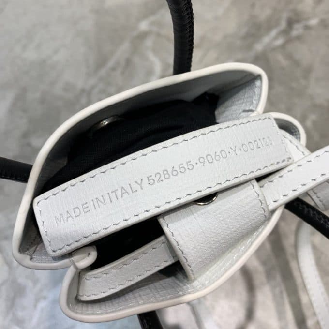 高品質 バレンシアガバッグコピー 2021新品注目度NO.1 BALENCIAGA 男女兼用 ショルダーバッグ - 画像 (8)