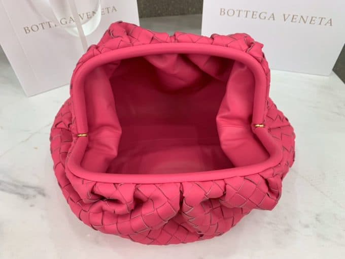 2019人気新作ボッテガヴェネタ(Bottega Veneta)☆レディースセカンドバッグコピー☆どんなアイテムとも相性がいい！絶賛発売中！！ - 画像 (6)