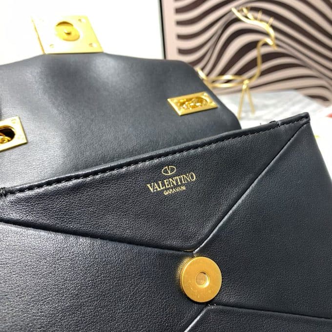ヴァレンティノバッグコピー 2022新品注目度NO.1 Valentino レディース ショルダーバッグ - 画像 (9)