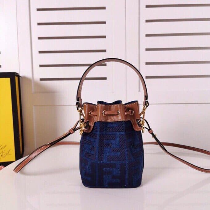 フェンディバッグコピー 2022新品注目度NO.1 FENDI レディース バケツバッグ - 画像 (2)