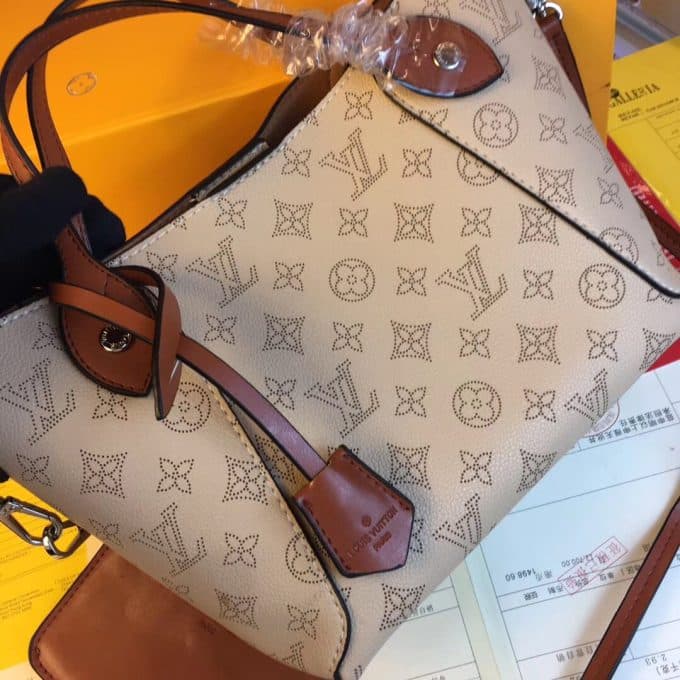 ルイヴィトンバッグコピー 大人気2020新品 Louis Vuitton レディース トートバッグ - 画像 (5)
