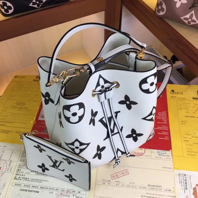 ルイヴィトンバッグコピー 2020新品注目度NO.1 Louis Vuitton レディース バケツバッグ - 画像 (5)