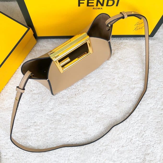 フェンディバッグコピー 定番人気2022新品 FENDI レディース ショルダーバッグ - 画像 (3)