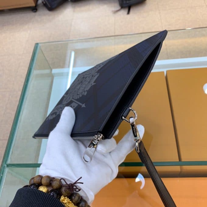 バーバリーバッグコピー 2021新品注目度NO.1 BURBERRY メンズ セカンドバッグ - 画像 (4)