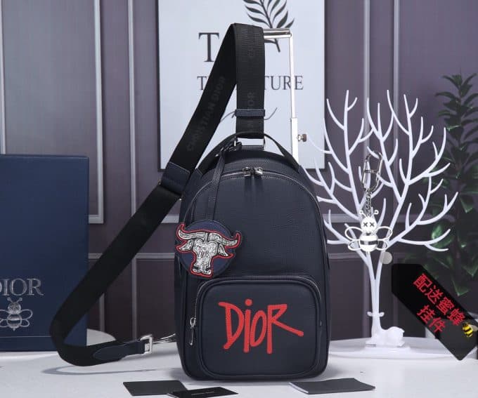 高品質 ディオールバッグコピー 2021新品注目度NO.1 Dior メンズ ボディバッグ