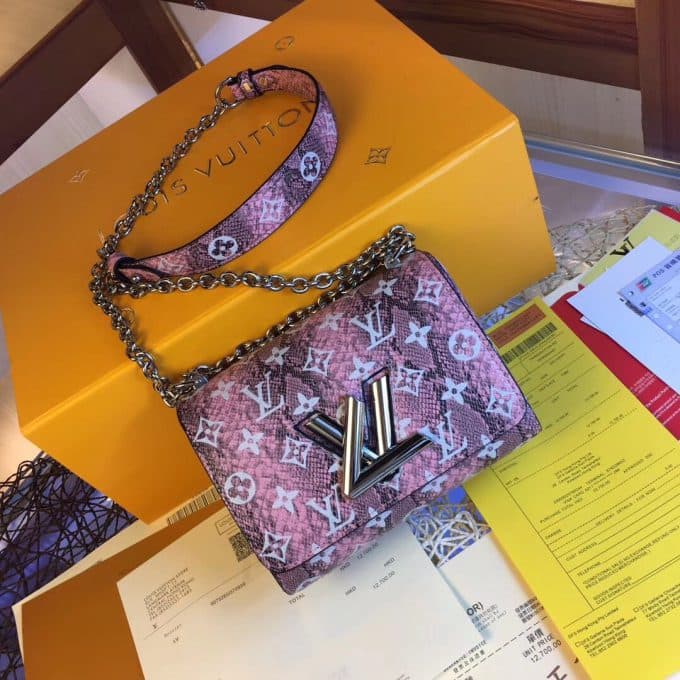 ルイヴィトンバッグコピー 定番人気2020新品 Louis Vuitton レディース ショルダーバッグ