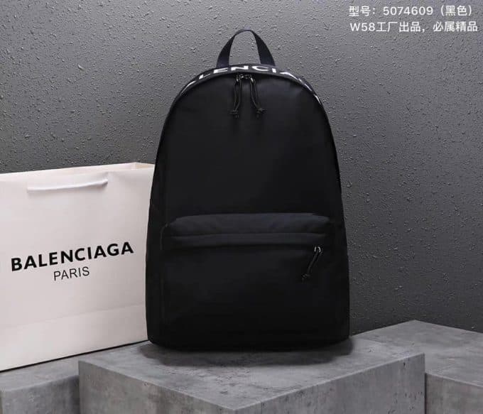 バレンシアガバッグコピー 大人気2021新品 BALENCIAGA メンズ バックパック