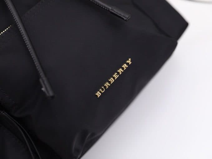 バーバリーバッグコピー 定番人気2021新品 BURBERRY 男女兼用 バックパック - 画像 (7)