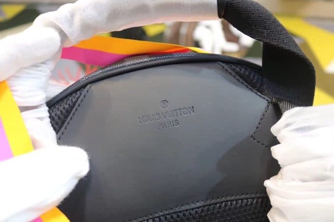 ルイヴィトンバッグコピー 定番人気2020新品 Louis Vuitton 男女兼用 バックパック - 画像 (4)