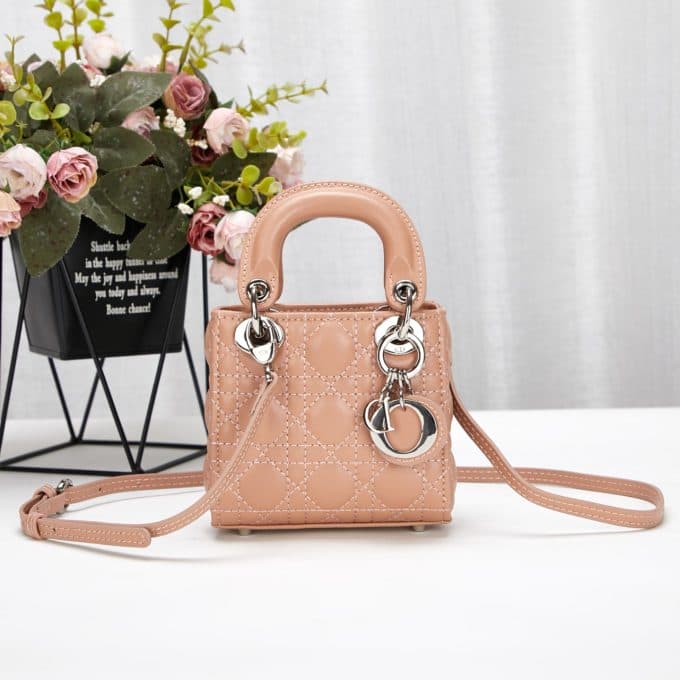 ディオールバッグコピー 定番人気2022新品 Dior レディース ハンドバッグ