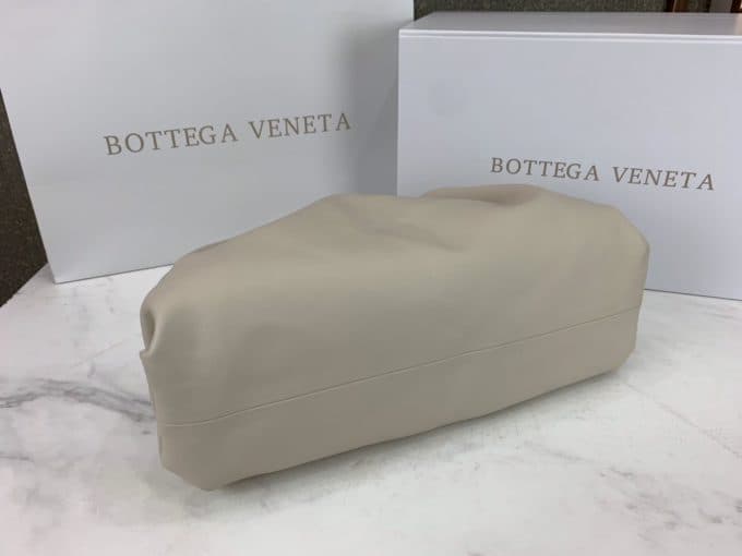 2019秋冬新作☆超売れ筋ボッテガヴェネタ(Bottega Veneta)☆レディースセカンドバッグコピー☆特別価格にて販売!!今一番流行っている人気アイテム!! - 画像 (5)