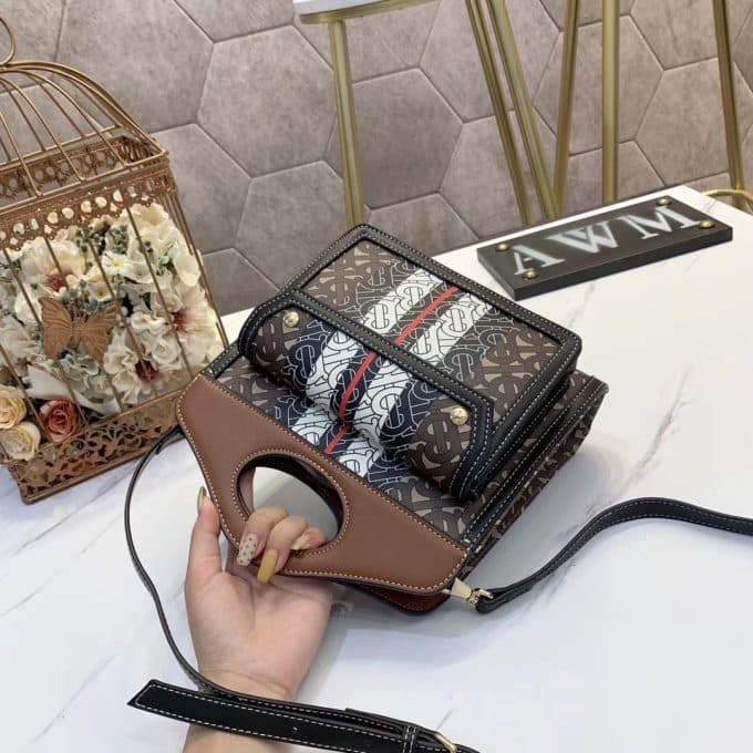 2019秋冬定番商品バーバリー(BURBERRY)☆レディース ハンドバックコピー☆爆発人気商品!数量限定発表★♫♪ - 画像 (7)