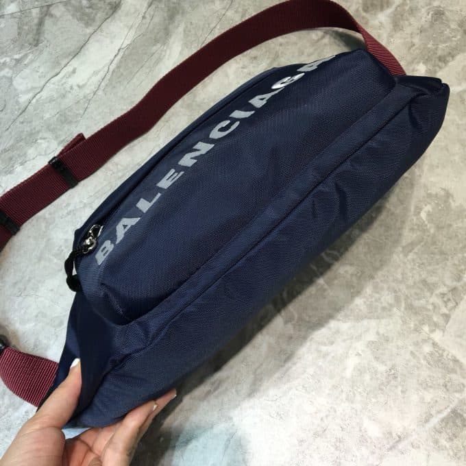 高品質 バレンシアガバッグコピー 定番人気2021新品 BALENCIAGA 男女兼用 ウエストポーチ - 画像 (4)