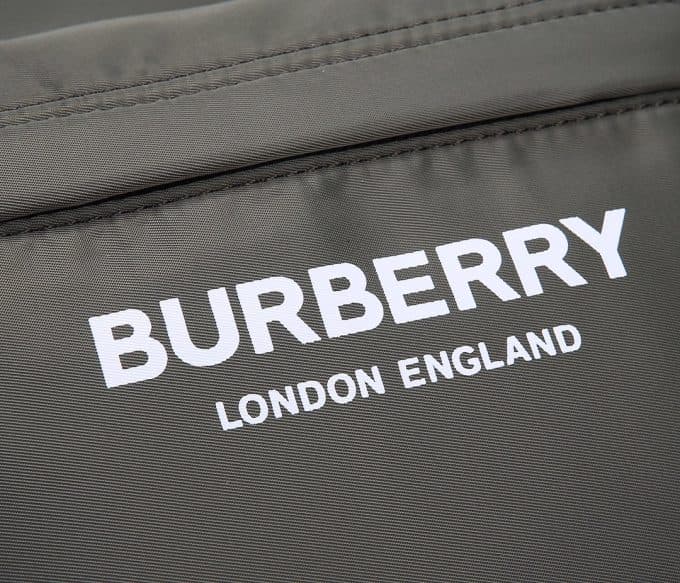 バーバリーバッグコピー 2021新品注目度NO.1 BURBERRY 男女兼用 バックパック - 画像 (7)